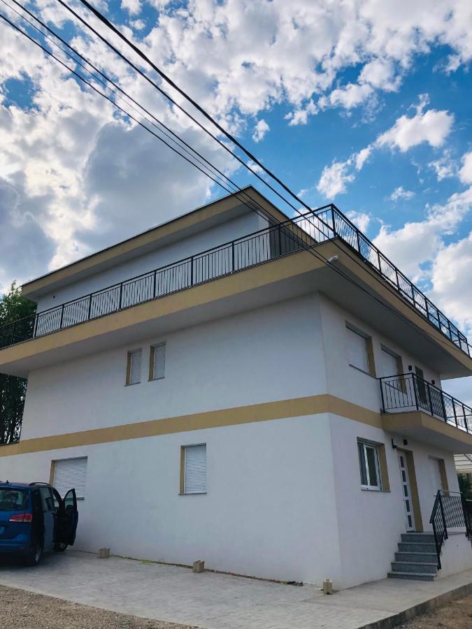Villa Residence Сінмартін Екстер'єр фото